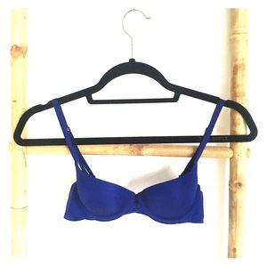 Royal blue push-up bra